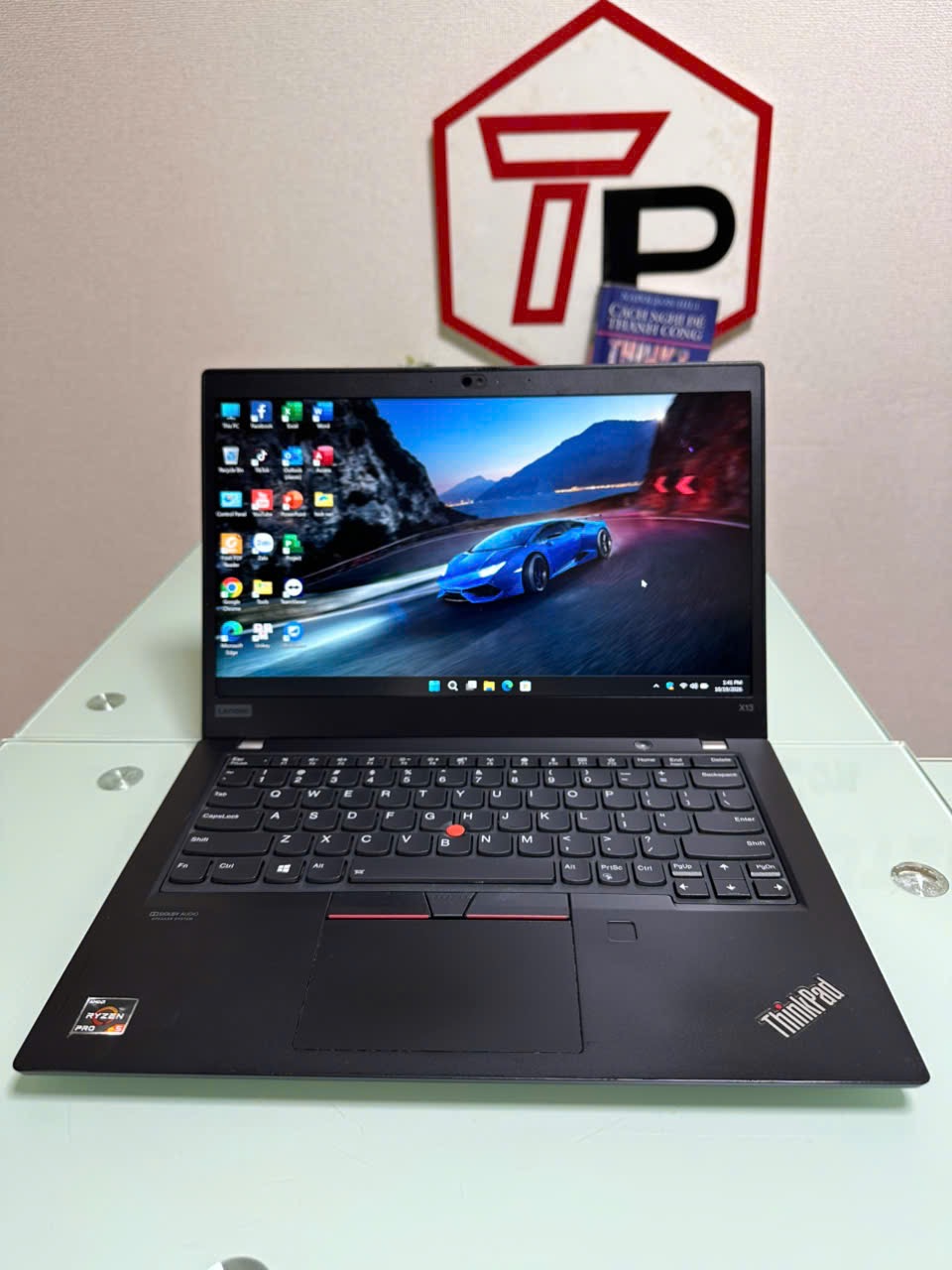 Lenovo Thinkpad X13 Gen 1 / AMD Ryzen 5 Pro 4650U (up to 4.0Ghz | 6 nhân 12 luồng) / RAM 16GB / SSD 256GB / 13.3 inch HD (1366x768)