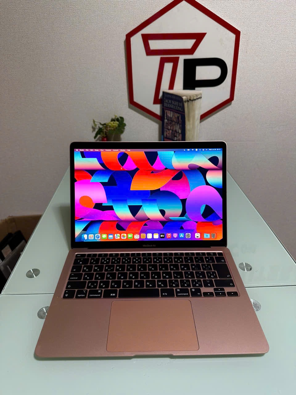 Macbook Air 2020 Gold / Apple M1 / RAM 8GB / SSD 256GB / 13.3 inch 2k (2560x1600)
