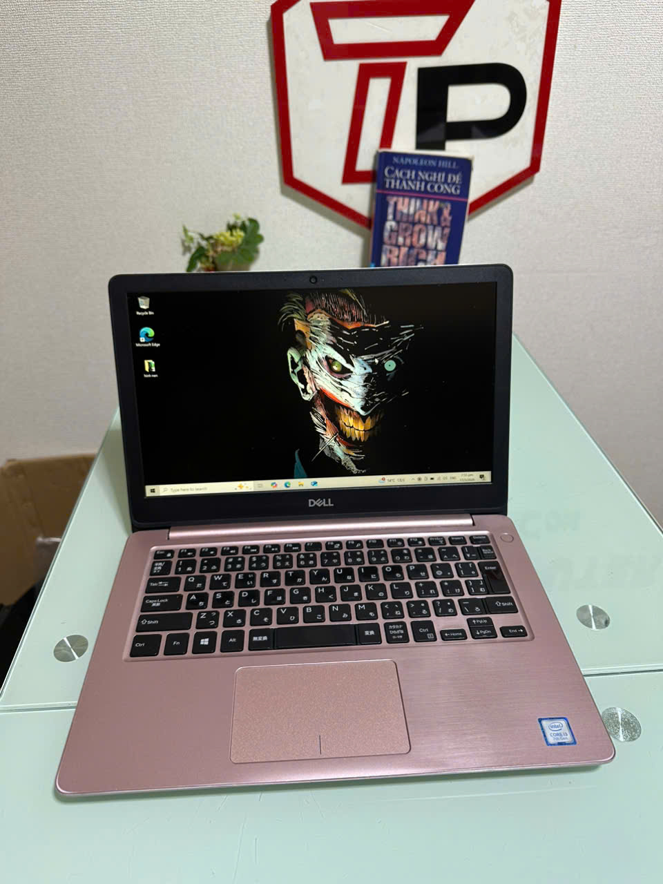 Dell Inspiron 13 5370 / i3-7130U (up to 2.70Ghz | 2 nhân 4 luồng) / RAM 4GB/ SSD 128GB/ 13.3 inch FHD IPS (1920x1080)