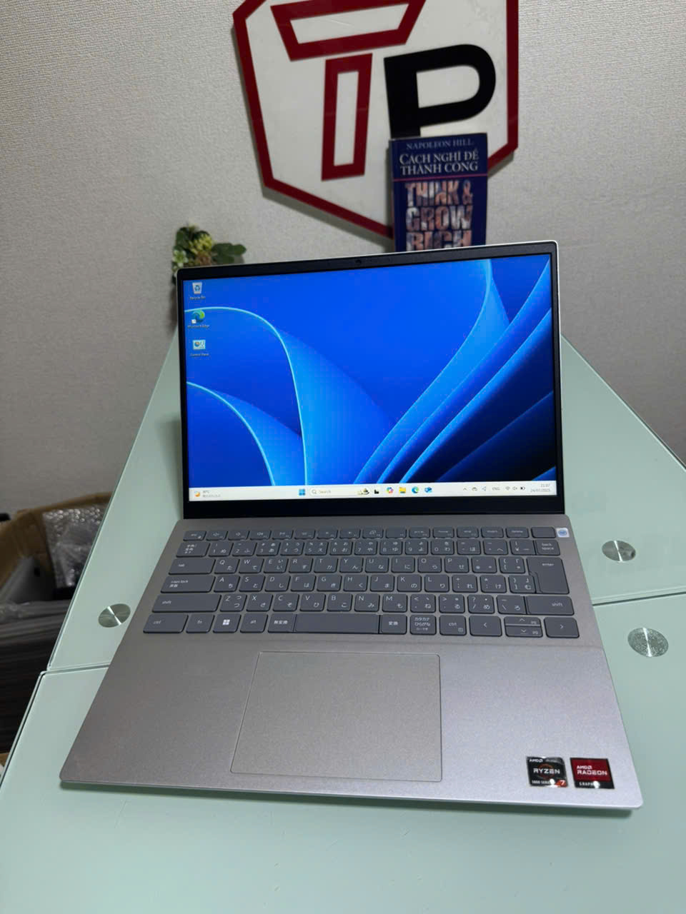Dell Inspiron 5425 / AMD Ryzen 7 5825U (up to 4.5Ghz | 8 nhân 16 luồng) / RAM 16GB/ SSD 512GB/ 14 inch FHD+ IPS (1920x1200)