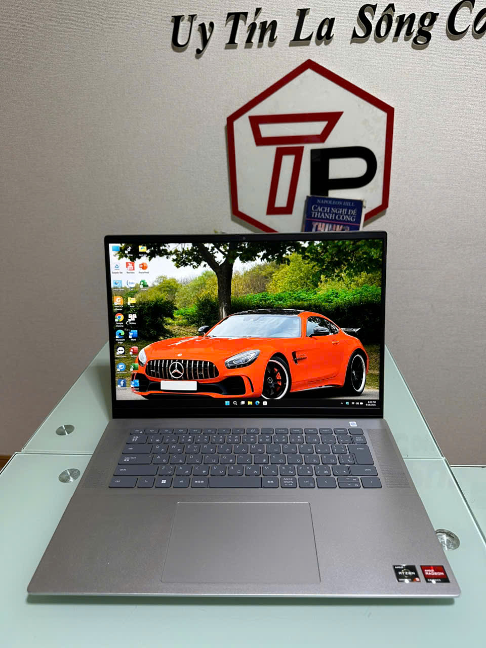 Dell Inspiron 5625 / AMD Ryzen 5 5625U (up to 4.3Ghz | 6 nhân 12 luồng) / RAM 16GB/ SSD 512GB/ 16 inch FHD IPS (1920x1200)