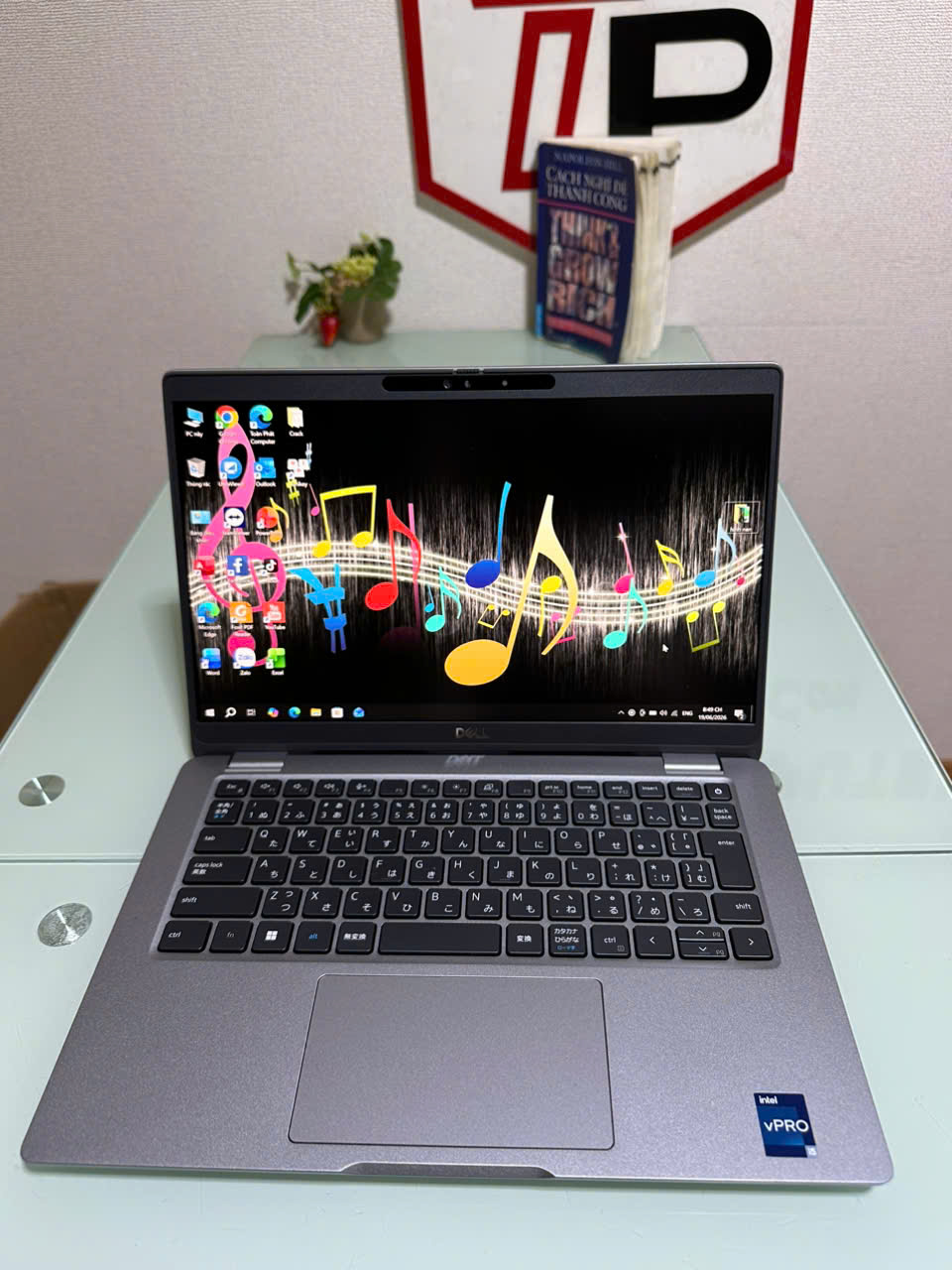 Dell Latitude 5340 (2023) / i5-1345U (up to 4.70Ghz | 10 nhân 12 luồng) / RAM 16GB / SSD 256GB / 13.3 inch FHD IPS (1920x1080)