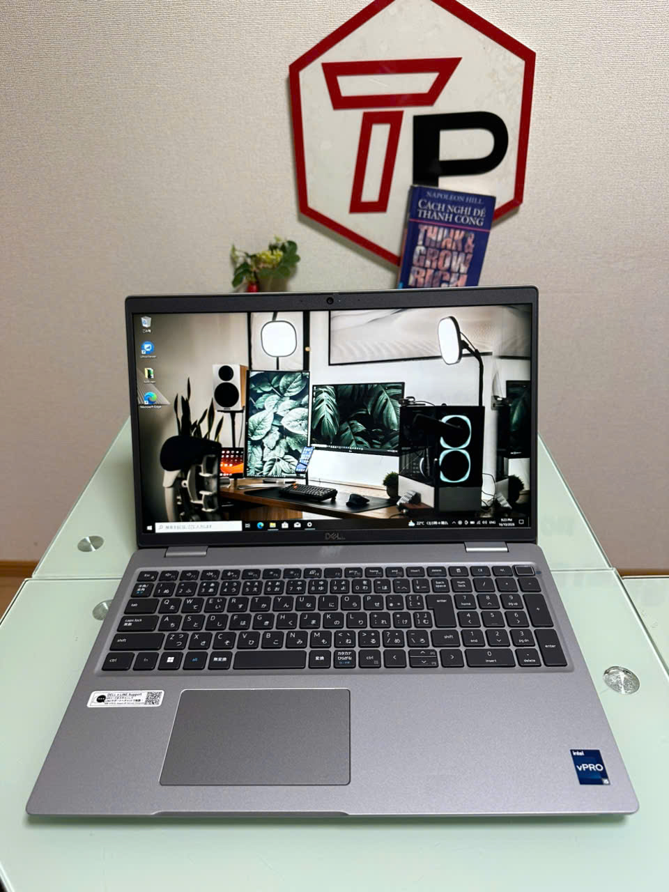 Dell Latitude 5530 (xước đít nhẹ) / i5-1245U (up to 4.40Ghz | 10 nhân 12 luồng) / RAM 8GB / SSD 512GB / 15.6 inch FHD IPS (1920x1080)