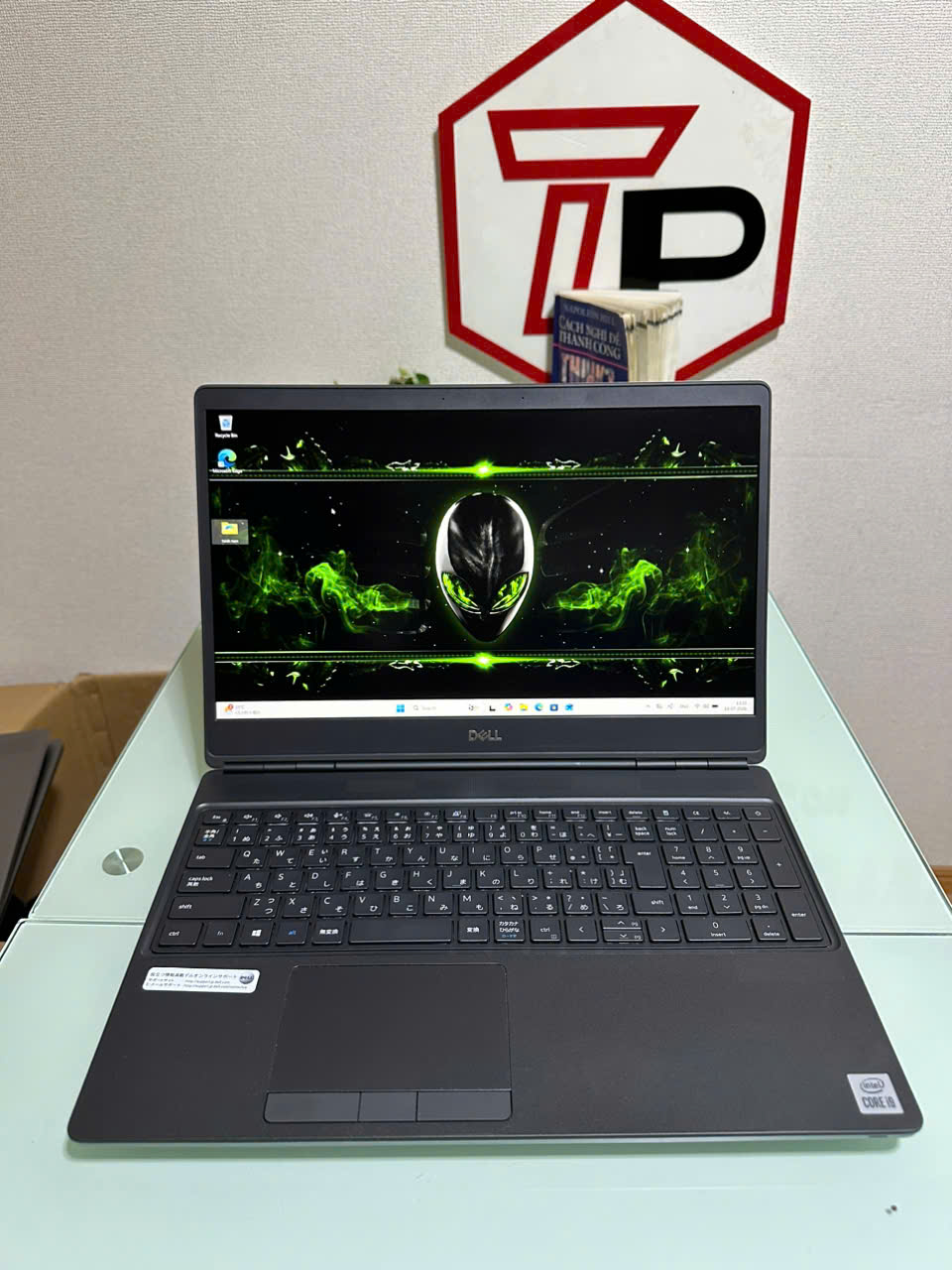 Dell Precision 7550 /  i9-10885H (up to 5.3Ghz | 8 nhân 16 luồng) / RAM 64GB / SSD 512GB /Quadro T2000/ 15.6 inch FHD IPS(1920x1080)