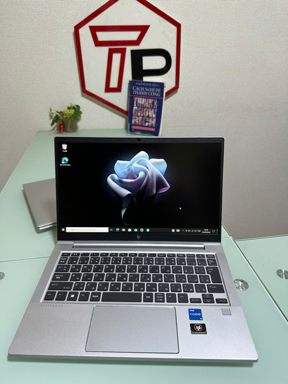 HP EliteBook 630G9 / i5-1235U (up to 4.40Ghz | 10 nhân 12 luồng) / RAM 16GB/ SSD 256GB/ 13.3 inch FHD IPS (1920x1080)