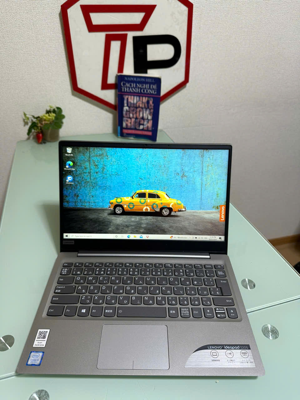 Lenovo IdeaPad 320S /  i5-8250U (up to 3.40Ghz | 4 nhân 8 luồng) / RAM 8GB / SSD 256GB /13.3 inch FHD IPS (1920x1080)