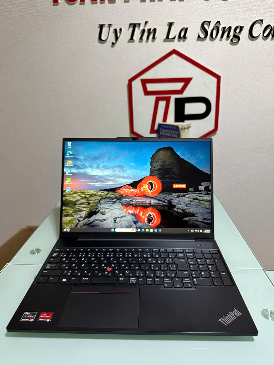 Lenovo Thinkpad E16 Gen 1 / AMD Ryzen 5 7530U (up to 4.5Ghz | 6 nhân 12 luồng) / RAM 16GB / SSD 512GB / 16 inch FHD+ IPS (1920x1200)