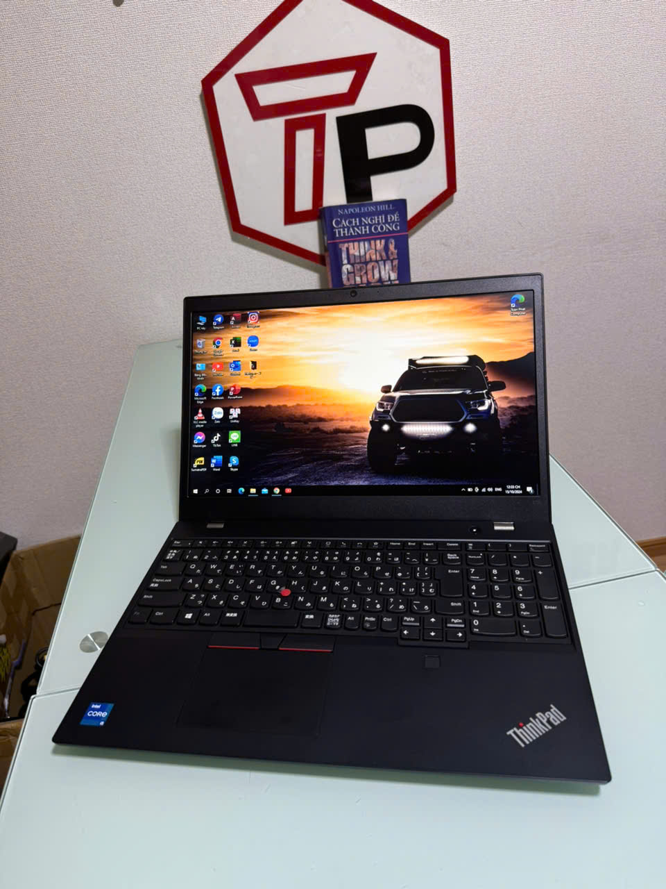 Lenovo Thinkpad L15 Gen 2 / Core i5-1135G7 (up to 4.2Ghz | 4 nhân 8 luồng) / RAM 8GB/ SSD 512GB/ 15.6 inch HD (1366x768)