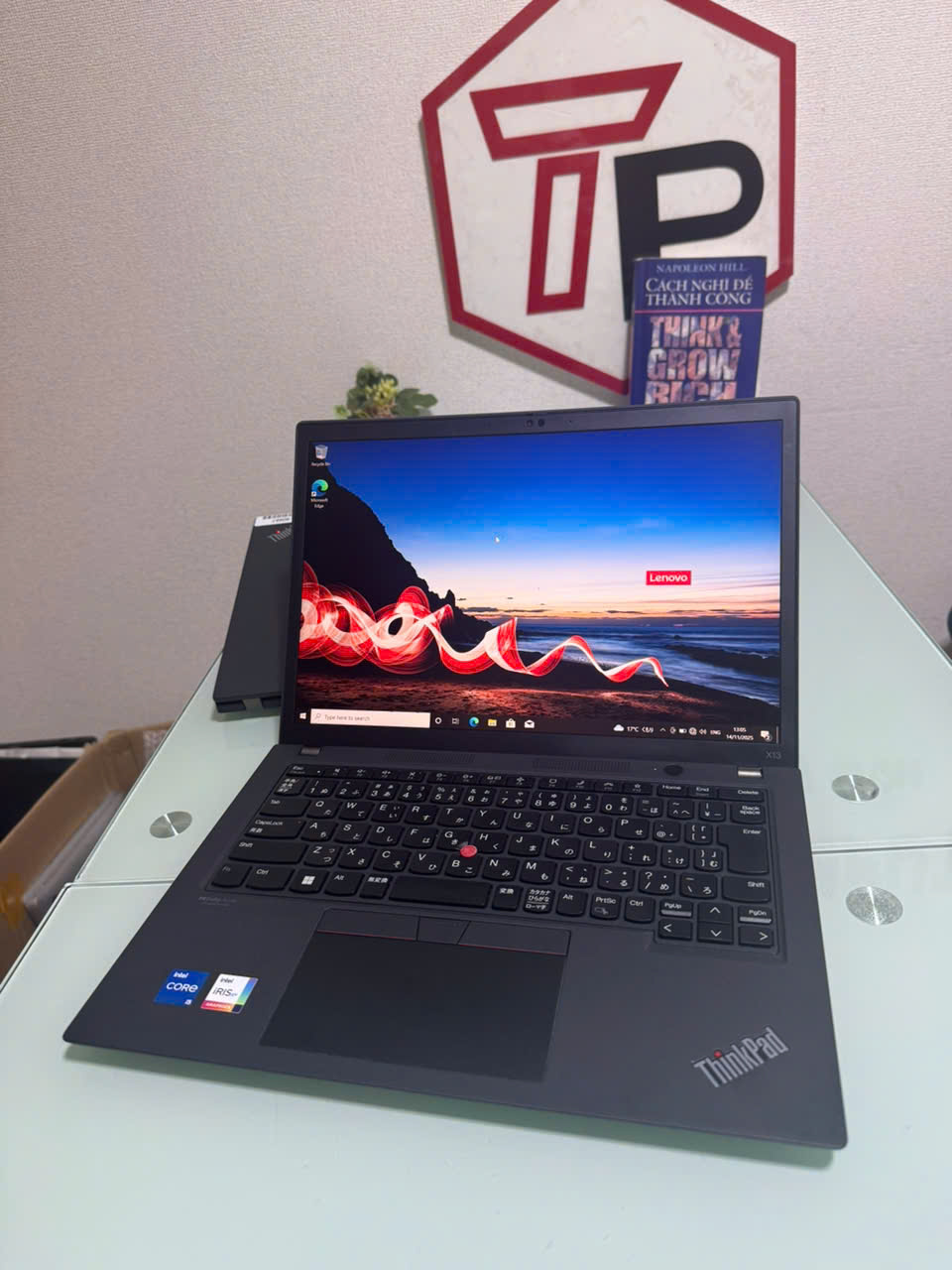 Lenovo Thinkpad X13 Gen 3 / i5-1235U (up to 4.40Ghz | 10 nhân 12 luồng) / RAM 16GB / SSD 256GB / 13.3 inch FHD+ IPS (1920x1200)