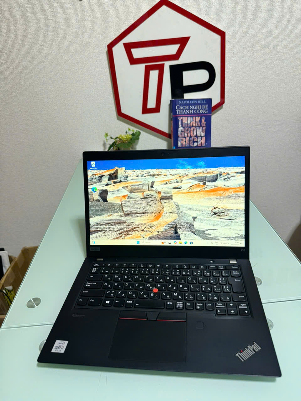 Lenovo Thinkpad X13 gen 1 / i7-10510U (up to 4.90Ghz | 4 nhân 8 luồng) / RAM 16GB / SSD 512GB / 13.3 inch FHD IPS (1920x1080)