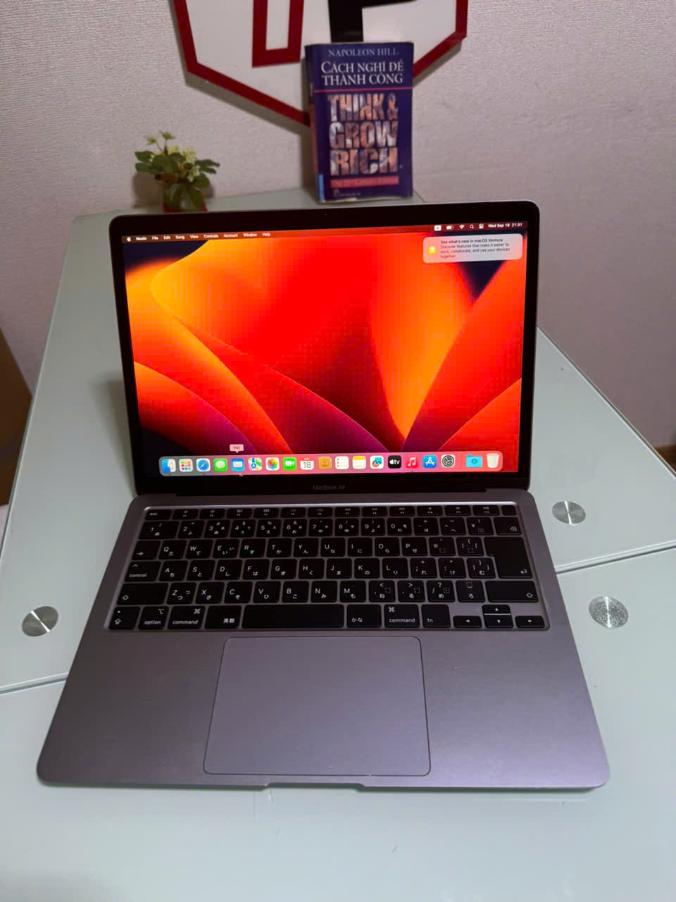 Macbook Air 2020 Grey / Core i5 / RAM 8GB / SSD 512GB / 13.3 inch 2k (2560x1600)