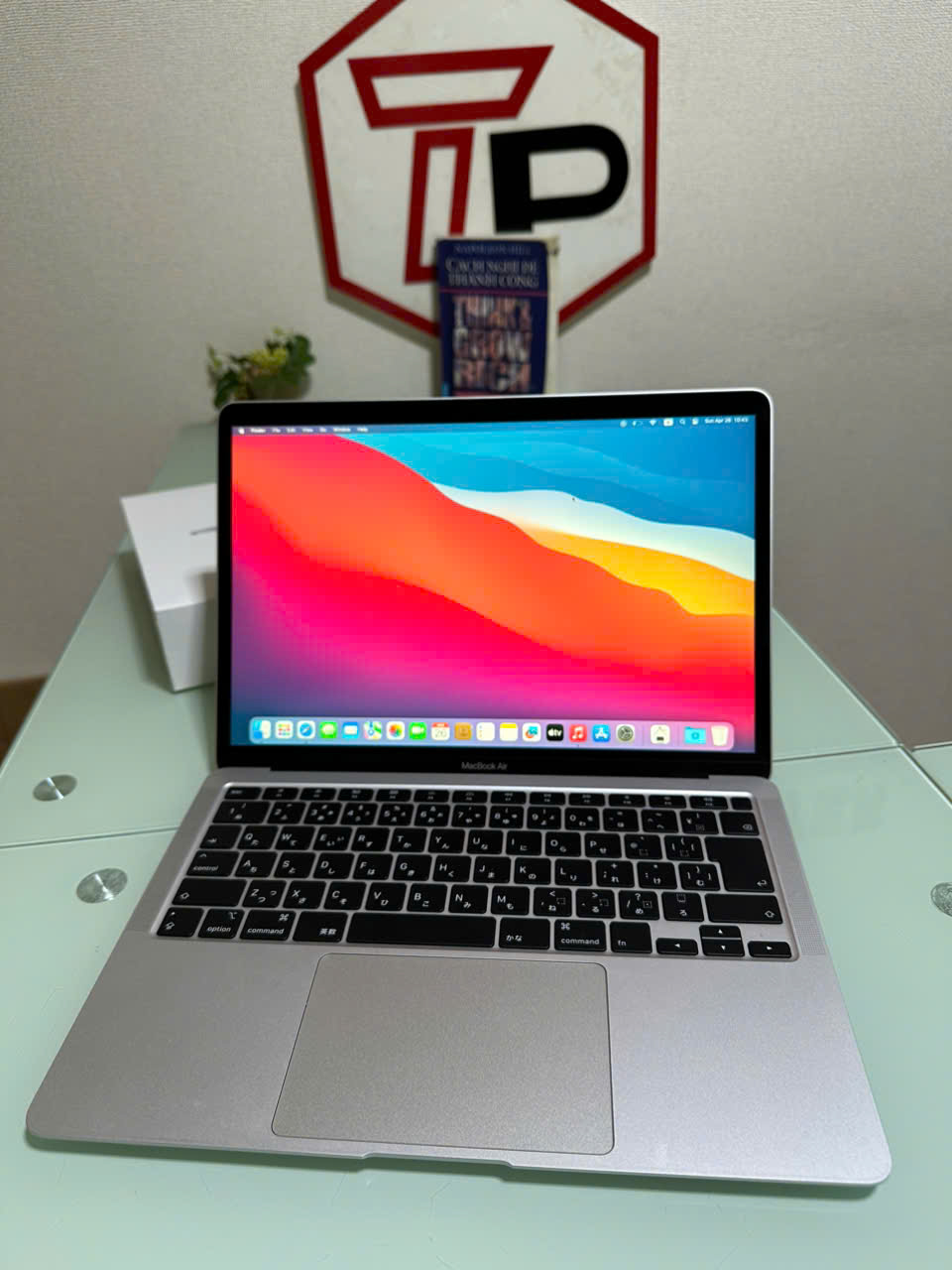 Macbook Air 2020 Silver FullBox / Core i3 / RAM 8GB / SSD 256GB / 13.3 inch 2k (2560x1600)