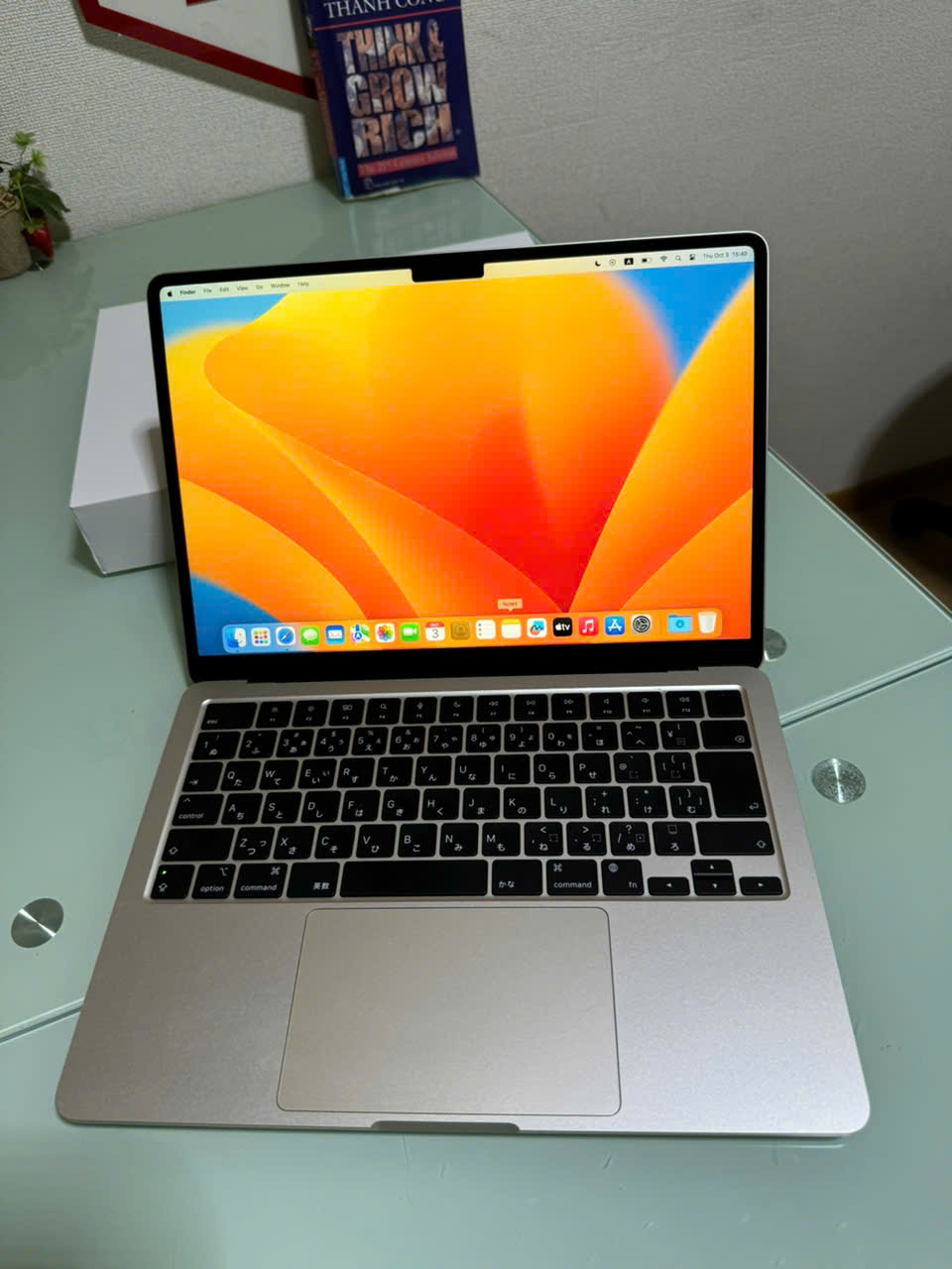 Macbook Air 2022 Gold FullBox (pin 100%)  / Apple M2 / RAM 8GB / SSD 256GB / 13.6 inch 2k (2560x1664)