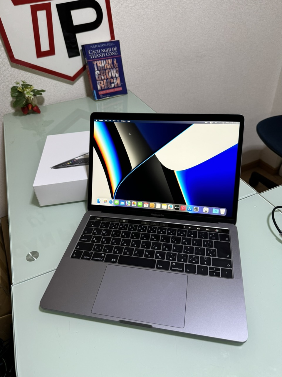 Macbook Pro 2019 Grey FullBox / Core i5 / RAM 8GB / SSD 256GB / 13.3 inch 2k (2560x1600)