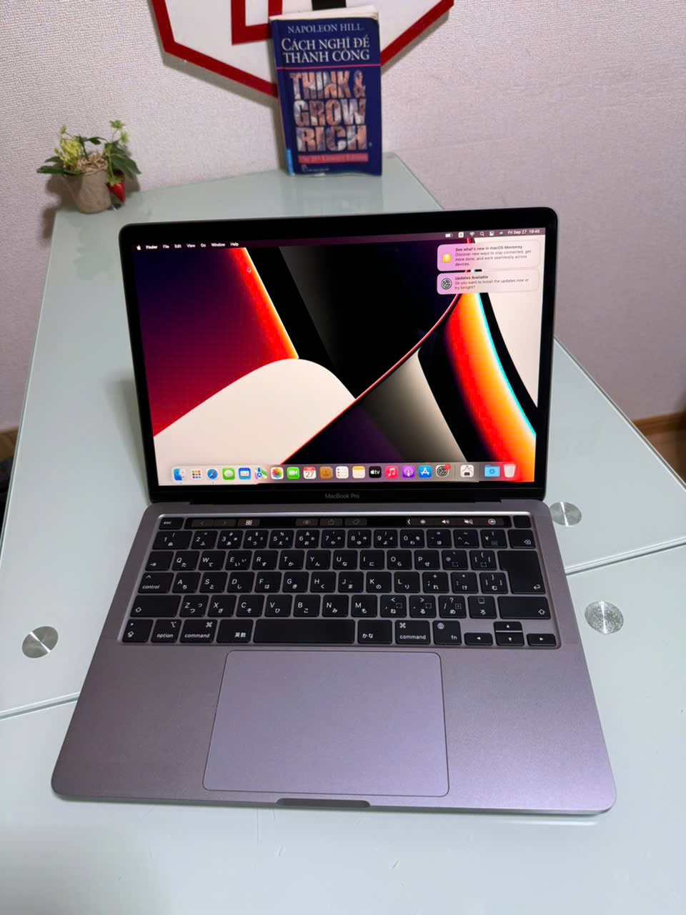 Macbook Pro 2020 Grey / Apple M1 / RAM 16GB / SSD 512GB / 13.3 inch 2k (2560x1600)