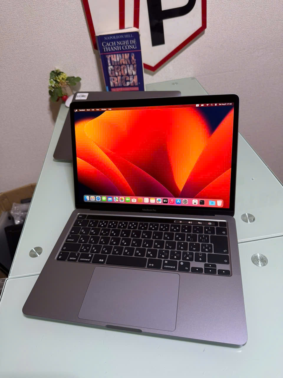 Macbook Pro 2020 Grey (Pin 100%) / Apple M1 / RAM 16GB / SSD 512GB / 13.3 inch 2k (2560x1600)