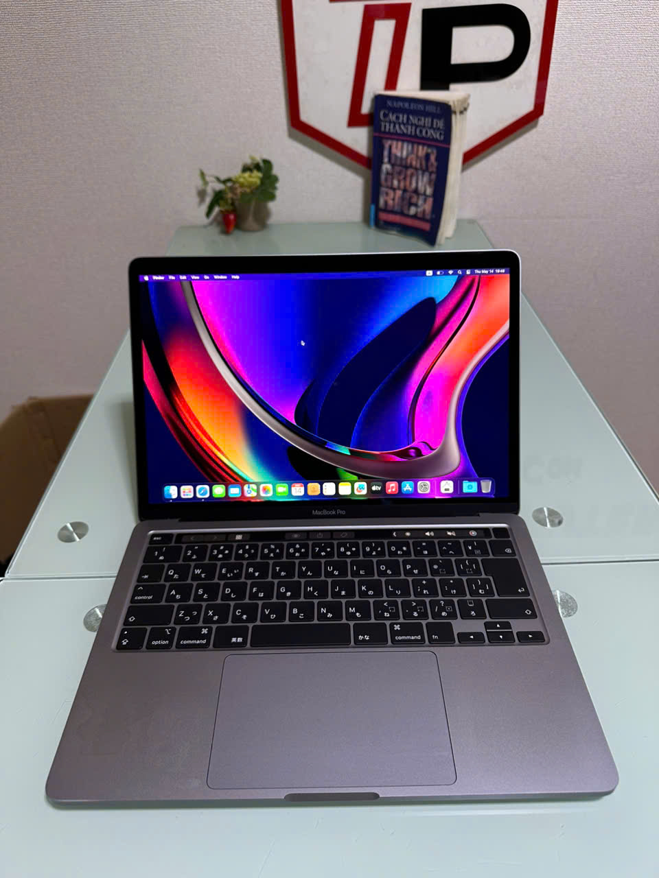 Macbook Pro 2020 Grey / Core i7 / RAM 16GB / SSD 1TB / 13.3 inch 2k (2560x1600)