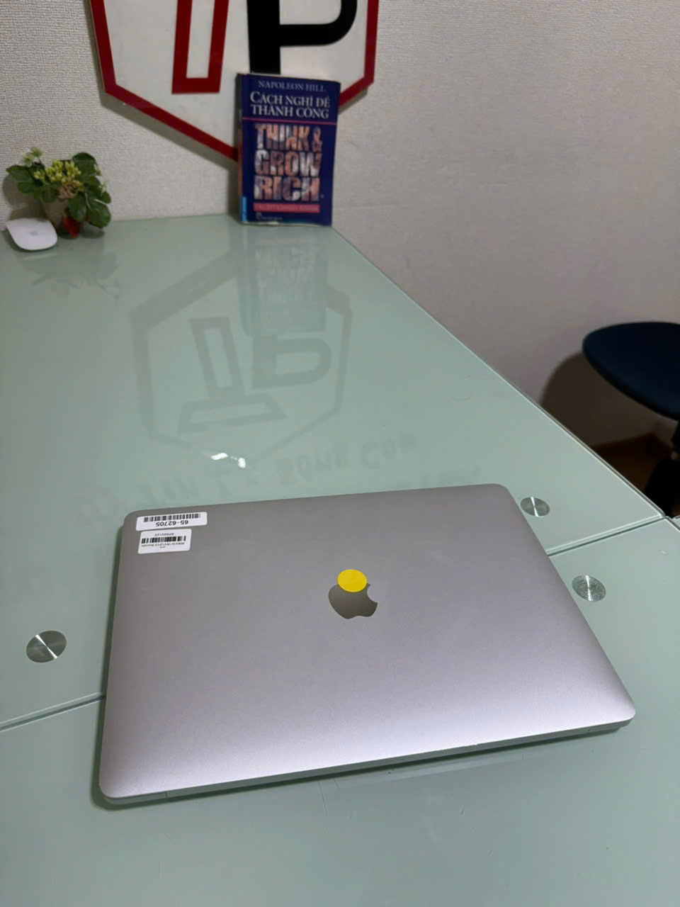 Macbook Pro 2020 Silver / Core i5 / RAM 16GB / SSD 512GB / 13.3 inch 2k (2560x1600)