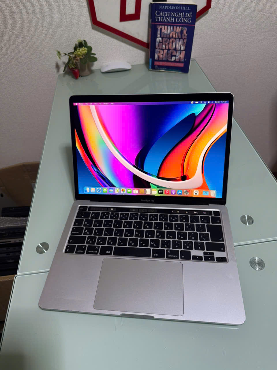 Macbook Pro 2020 Silver / Core i5 / RAM 16GB / SSD 512GB / 13.3 inch 2k (2560x1600)