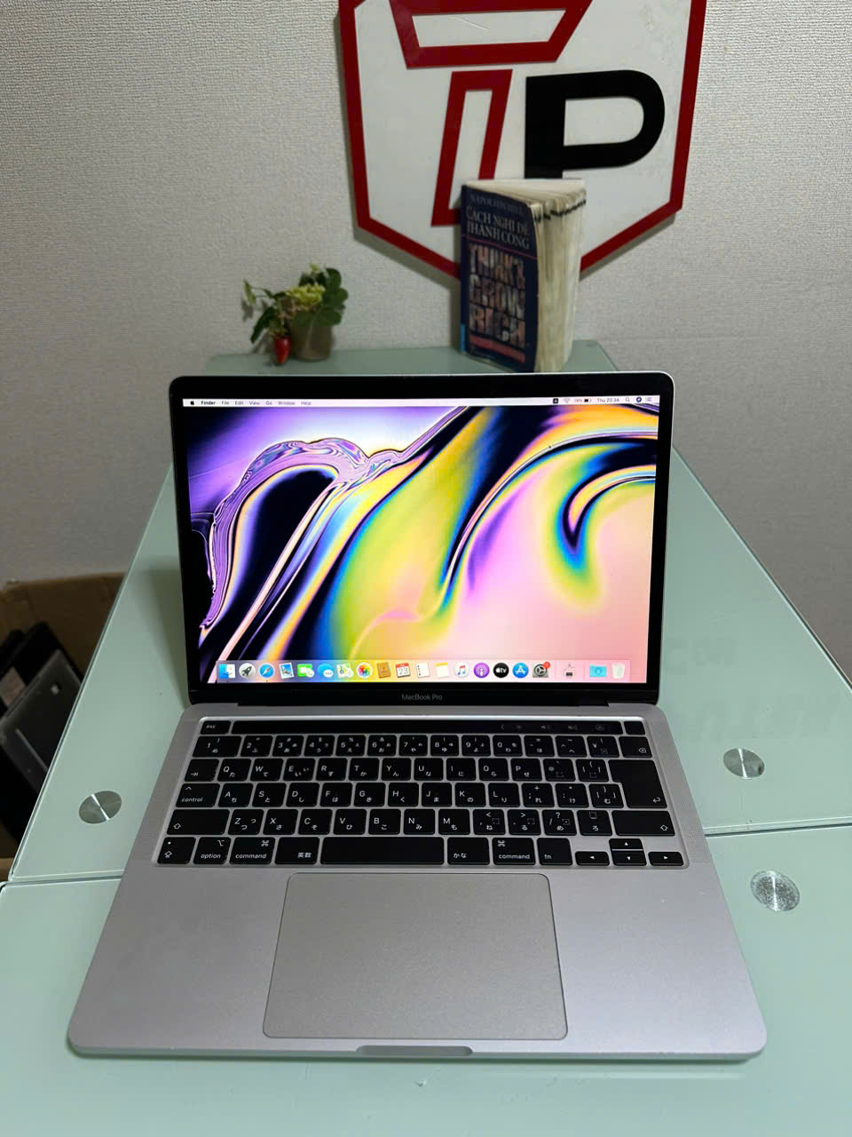 Macbook Pro 2020 Silver / Core i7 / RAM 16GB / SSD 512GB / 13.3 inch 2k (2560x1600)