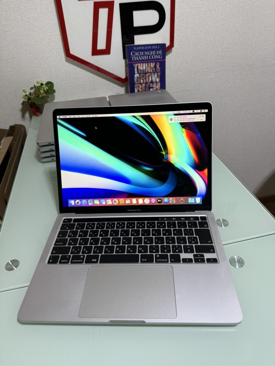 Macbook Pro 2020 Silver / Core i7 / RAM 32GB / SSD 1TB / 13.3 inch 2k (2560x1600)