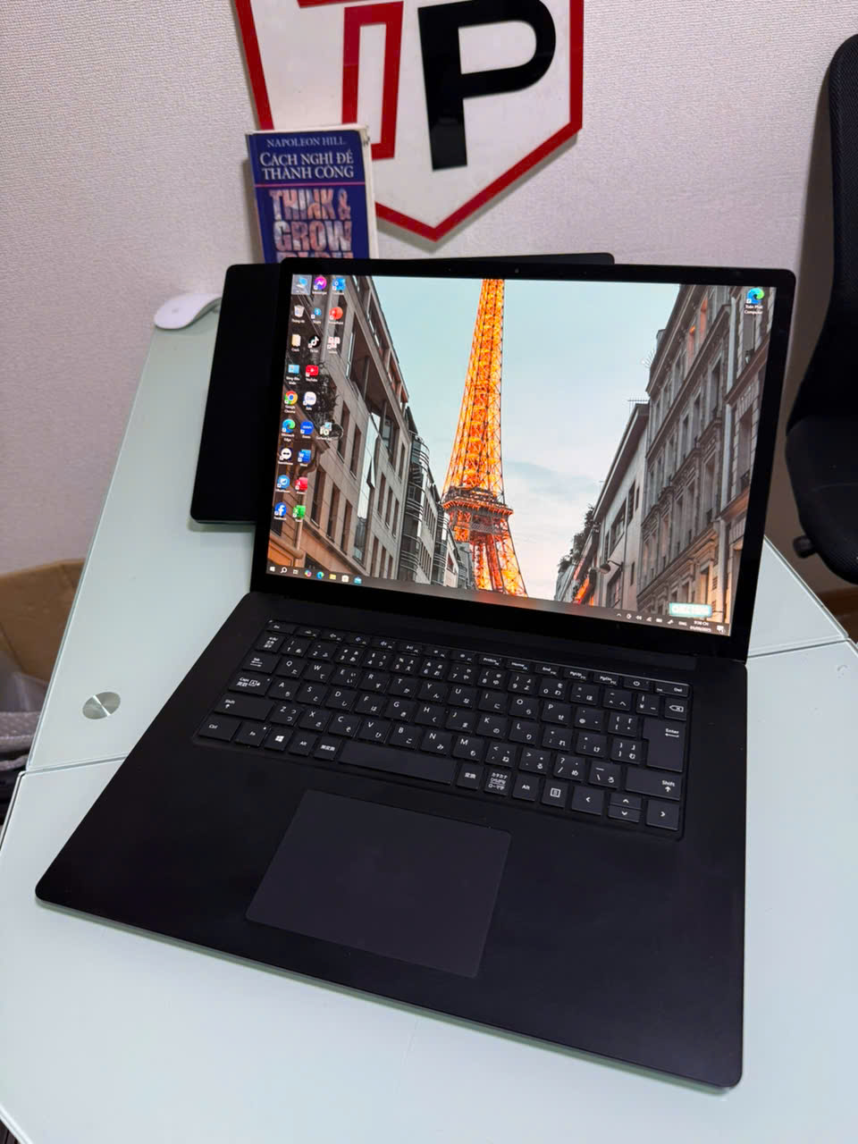 Surface Laptop 3 / i7-1065G7 (up to 3.90Ghz | 4 nhân 8 luồng)/ RAM 32GB / SSD 1TB //15 inch 2k IPS cảm ứng (2496x1664) 