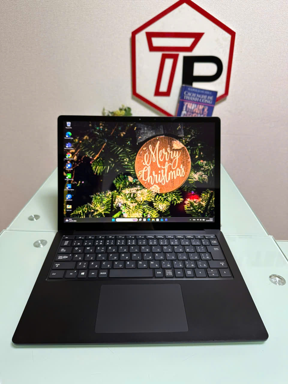 Surface Laptop 4 / i7-1185G7 (up to 4.8Ghz | 4 nhân 8 luồng) / RAM 16GB / SSD 256GB / 13.5 inch 2k IPS cảm ứng (2256x1504)