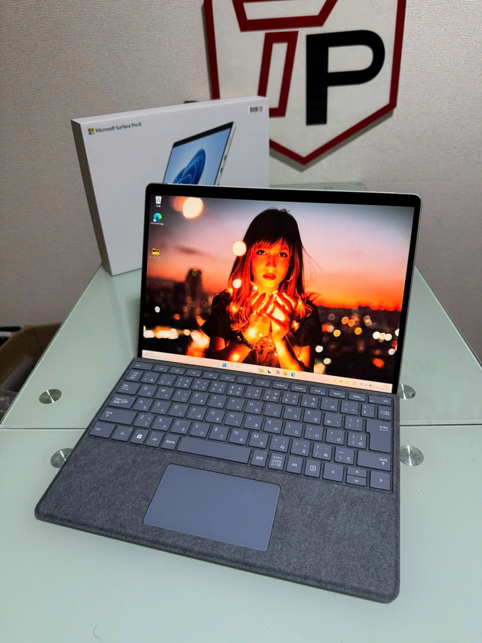 Surface Pro 8 (kèm bút + phím) / i5-1135G7 (up to 4.2Ghz | 4 nhân 8 luồng) / RAM 8GB / SSD 256GB / 13 inch 2k+ IPS cảm ứng (2880 x 1920)